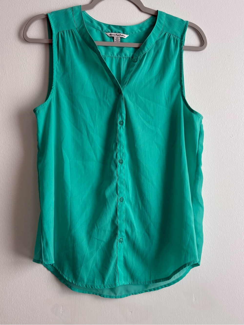 American Eagle Green Sleeveless Button-Front Blouse Women’s Size Medium